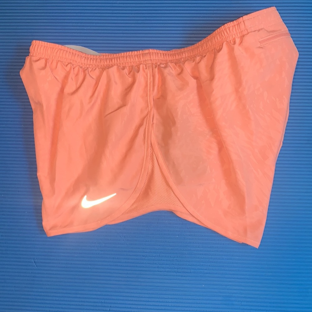 Sold another site NWT Nike Peach ๐ Shorts - Picture 1 of 8